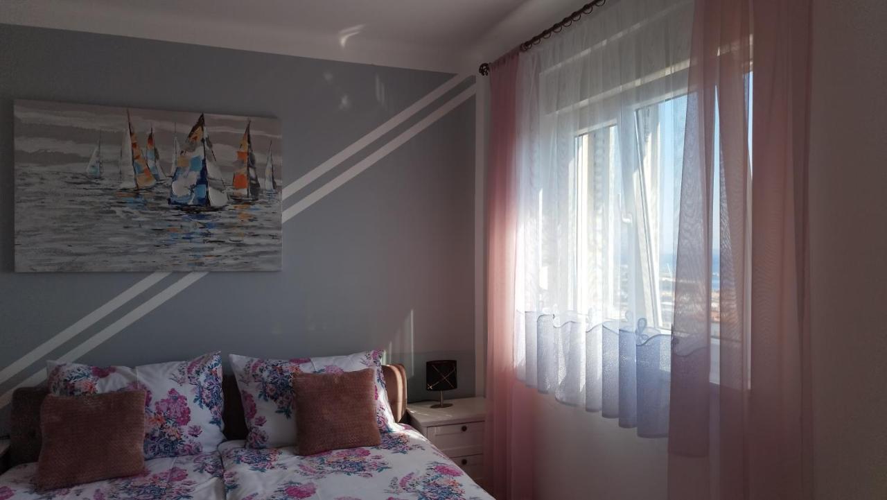 Appartement Apolonija à Rijeka Extérieur photo