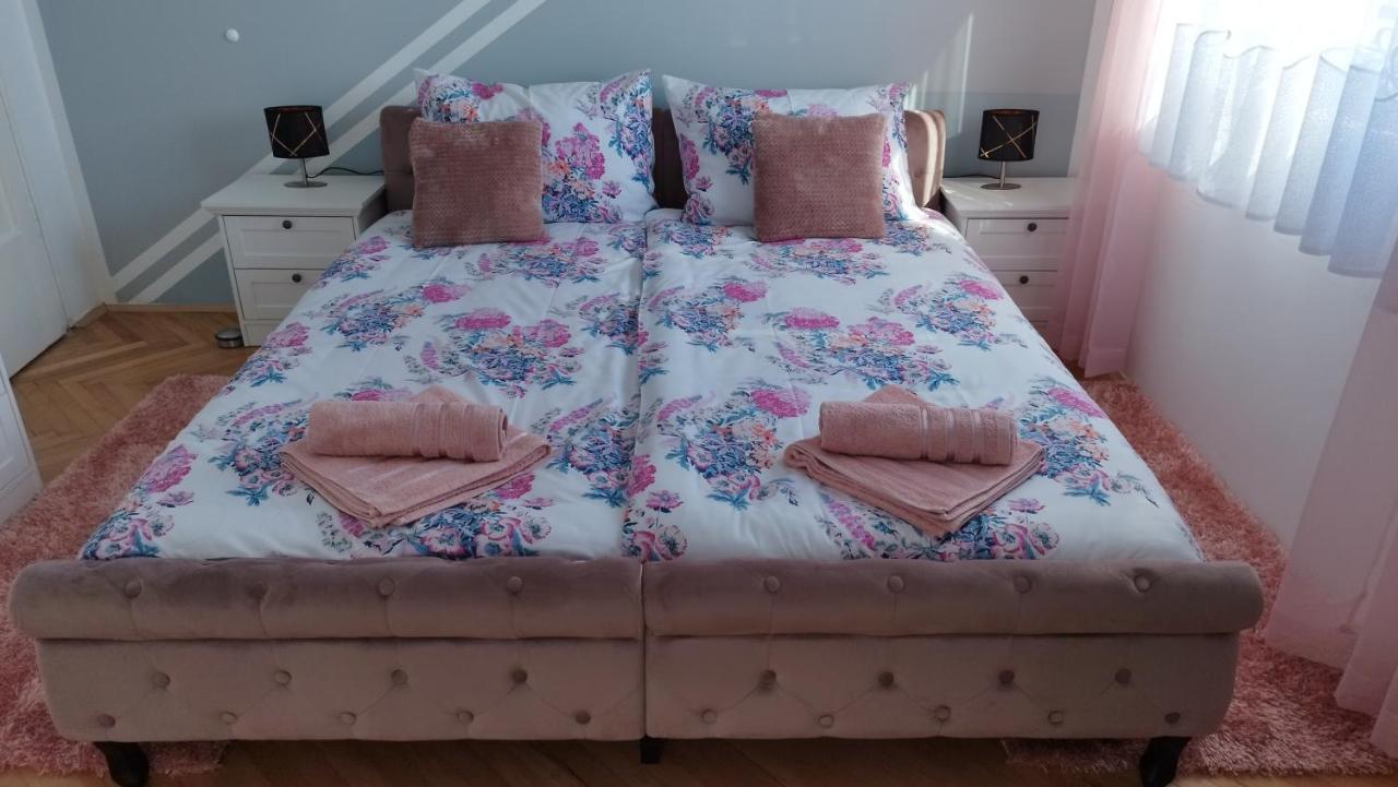 Appartement Apolonija à Rijeka Extérieur photo